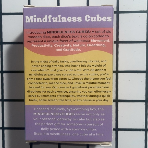 🍉 NIB Mindfulness Cubes 6 Dice + Mini Guidebook - Picture 3 of 5